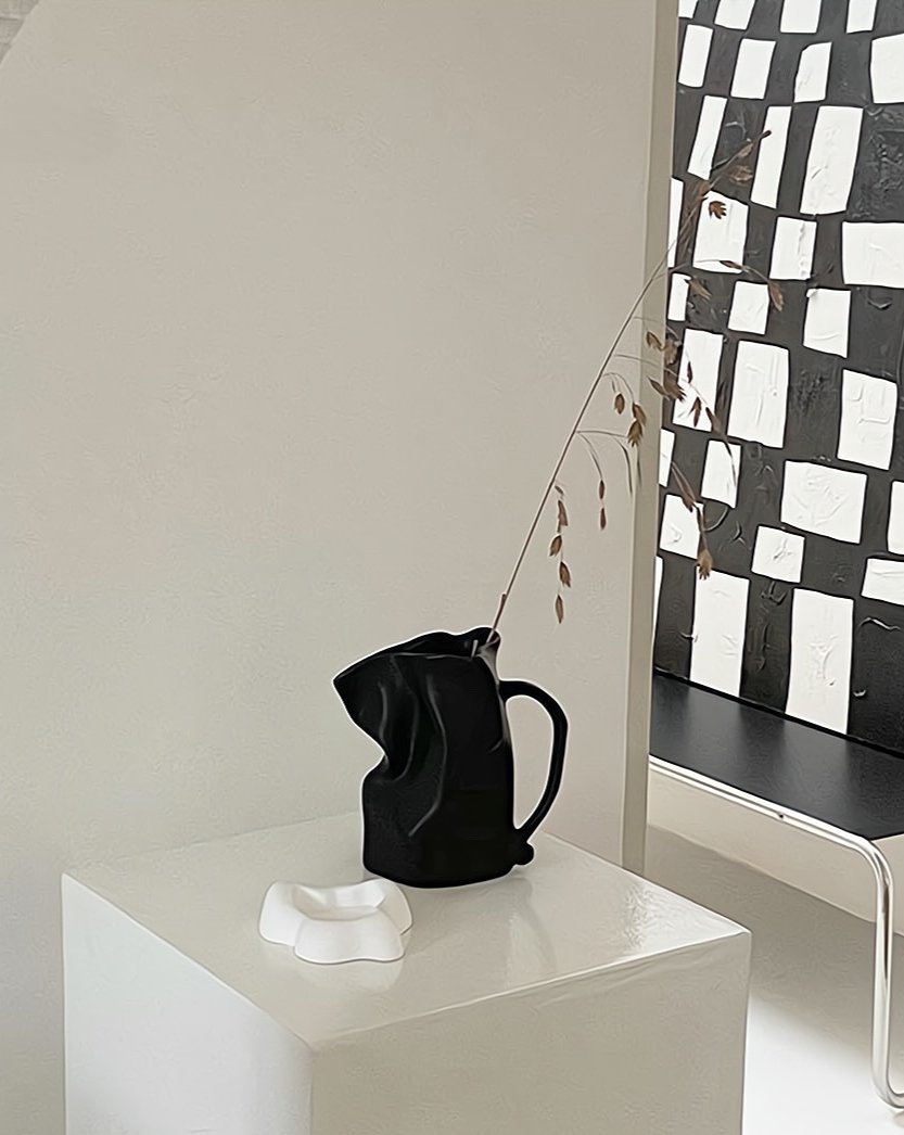 Handcrafted Nordic Style Wrinkle Pottery Jug Vase