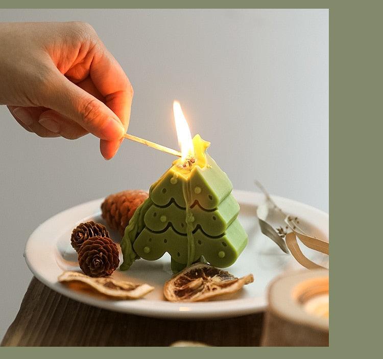 Handmade Creative Christmas Tree Scented Candles Christmas Tree Candles Christmas Gifts For Women Mom Girlfriend Christmas Scented Candles Home Decor Christmas Novelty Scented Candles Seasonal Celebration Candle Decoration Candle Gift