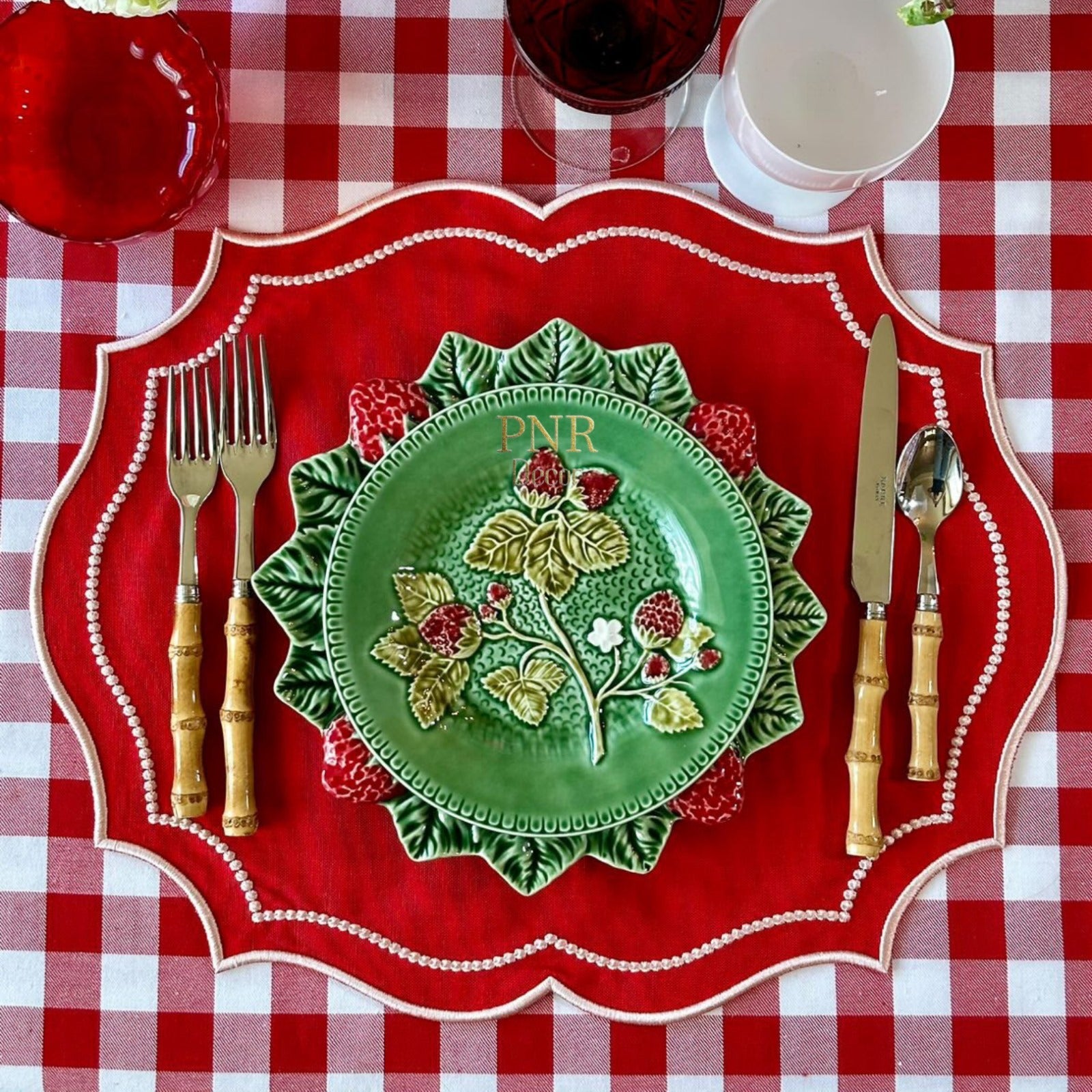 CRIMSON RED OVAL FABRIC PLACEMAT