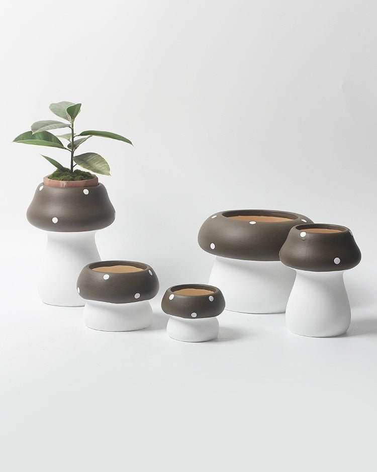 Handmade Cute Whimsical Ceramic Mushrrom Plant Flower Pot for Indoor / Outddor