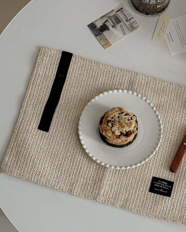 Handmade Retro Nordic Woven Reed Placemat for Elegant Table Setting
