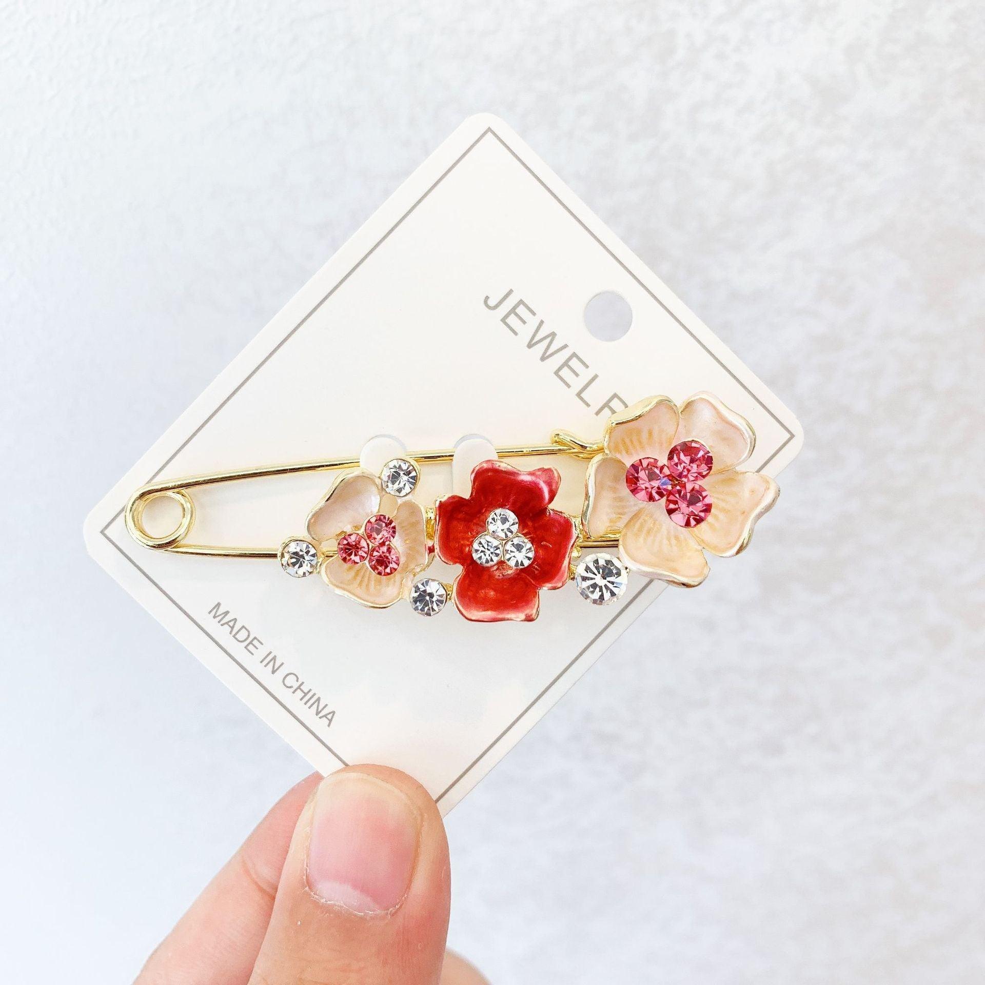 High-end Safety Pins For Women Flower Pin Crystal Rhinestones Safety Pins Woman Jewelry Accessories Hijab Scarf Clip Buckles