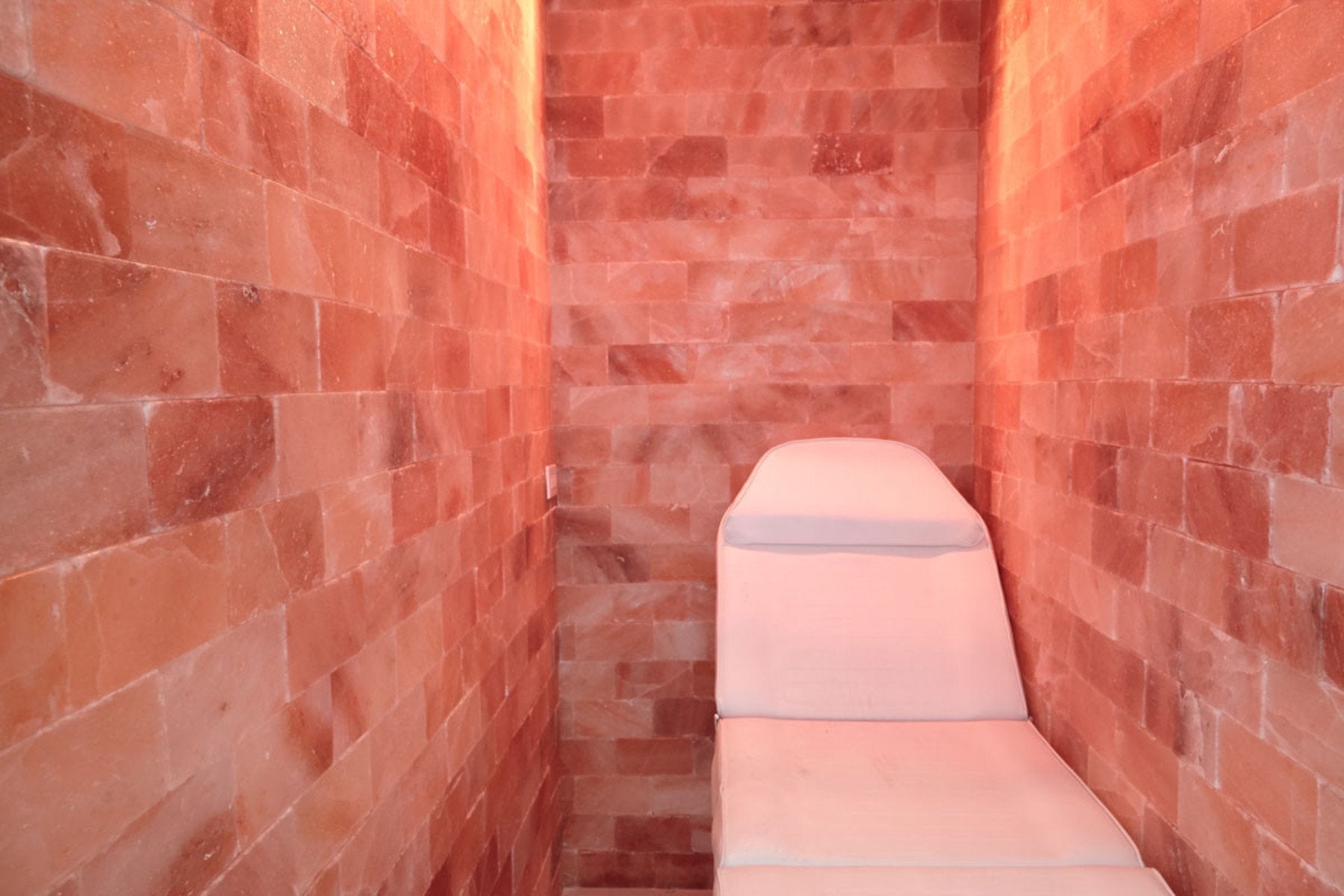 Himalayan Salt Room 8' x  8' Surface Area - 4