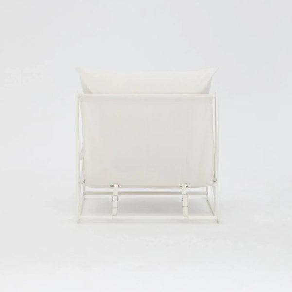 Modern Aluminum Garden Lounge Chair with Plush White Cushions