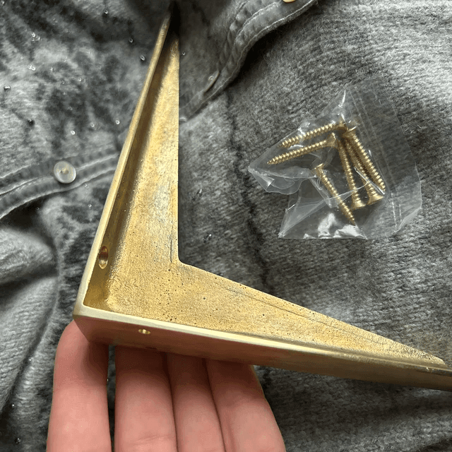 Maison Shelf Bracket - Unlacquered Brass Polished