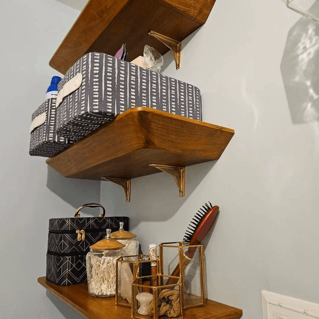 Maison Shelf Bracket - Unlacquered Brass Polished