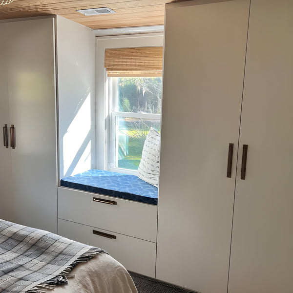 Brass Rectangle Drawer Pulls with Backplate - Antique Brass