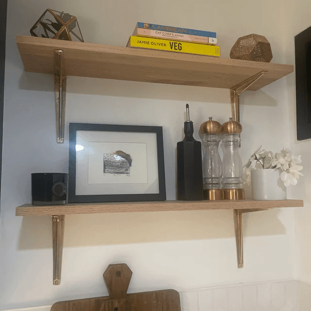 Maison Shelf Bracket - Unlacquered Brass Polished