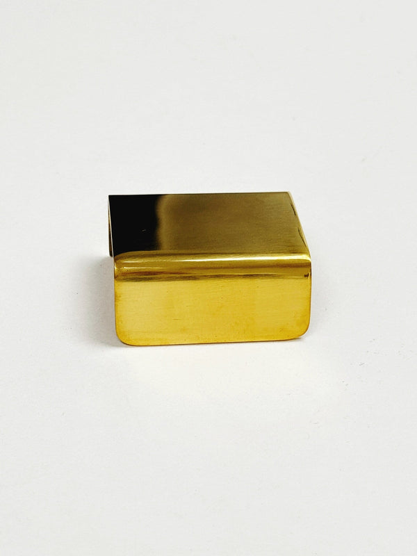 Unlacquered Brass 