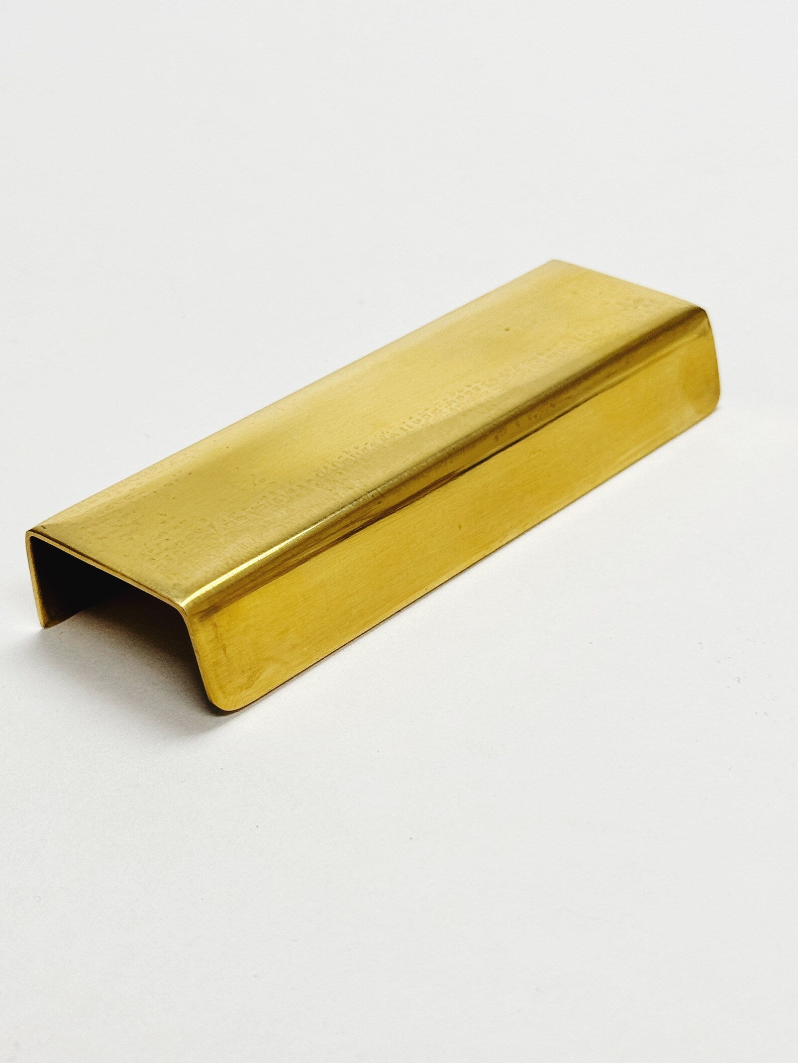 Unlacquered Brass 