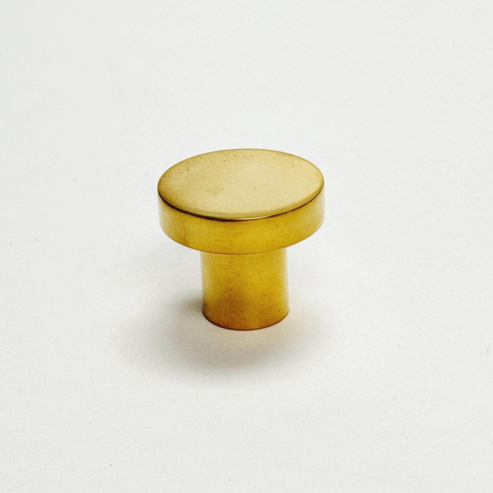 Unlacquered Brass 