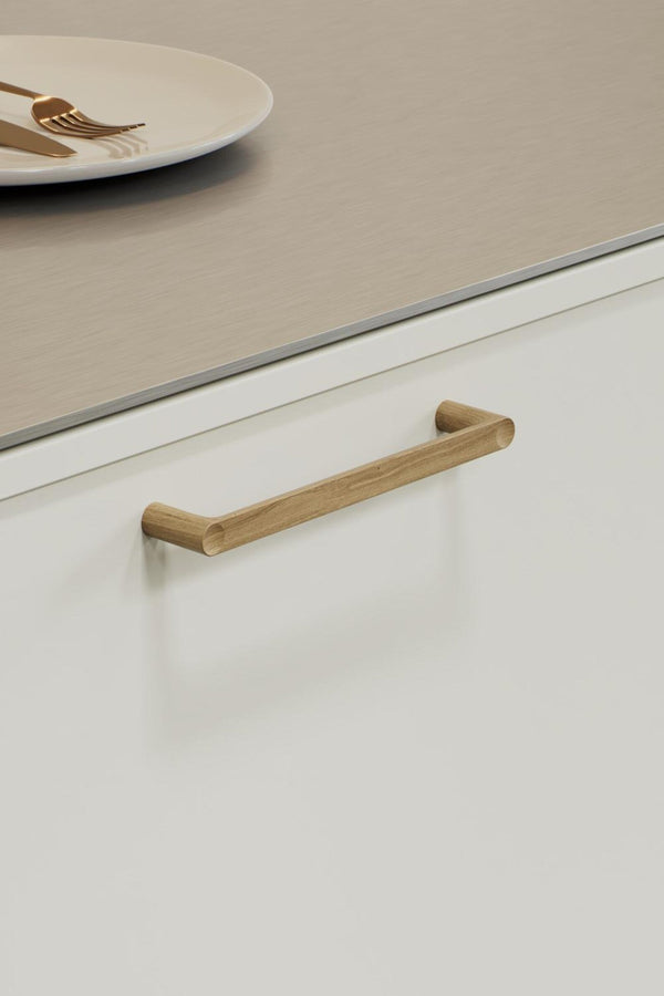 Lacquered Oak Wood 