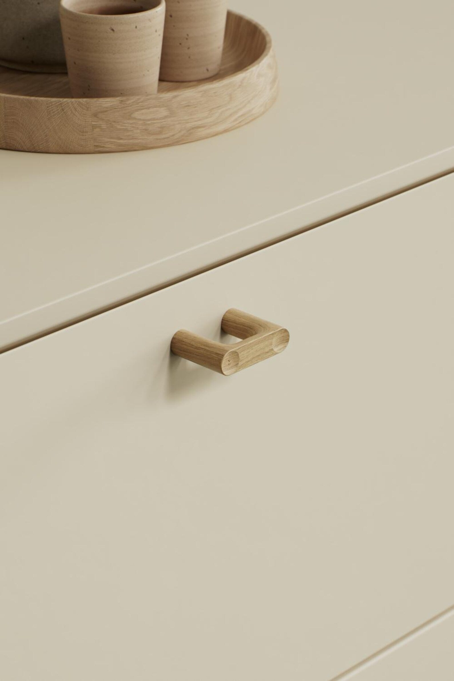 Lacquered Oak Wood 