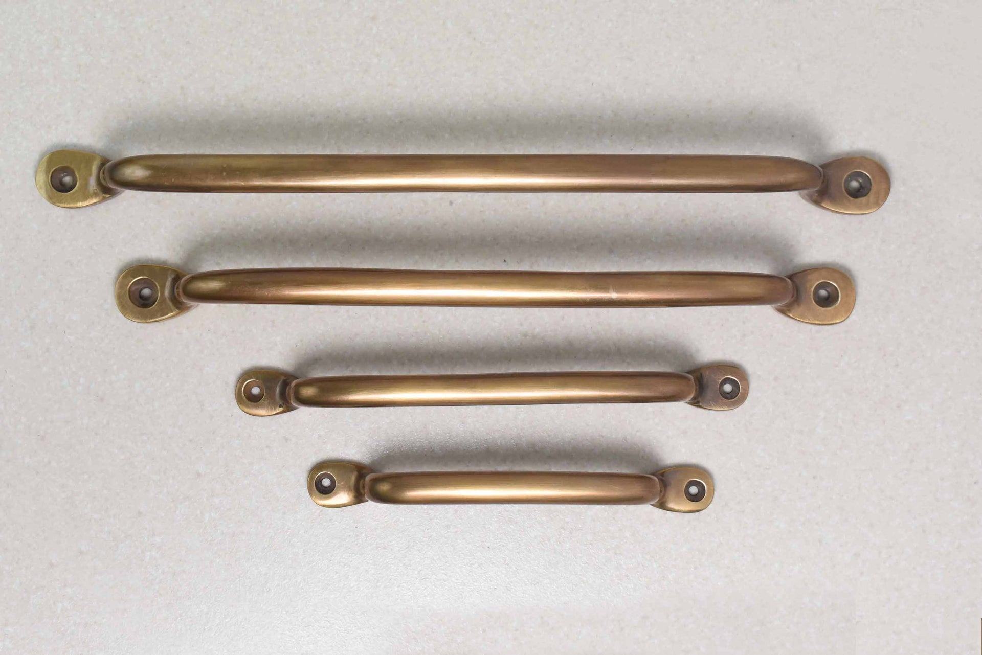 Serene Cabinet Pulls | Antique Brass Unlacquered
