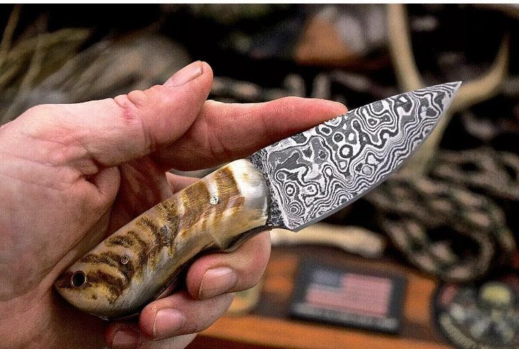 Custom handmade Damascus steel hunting knife