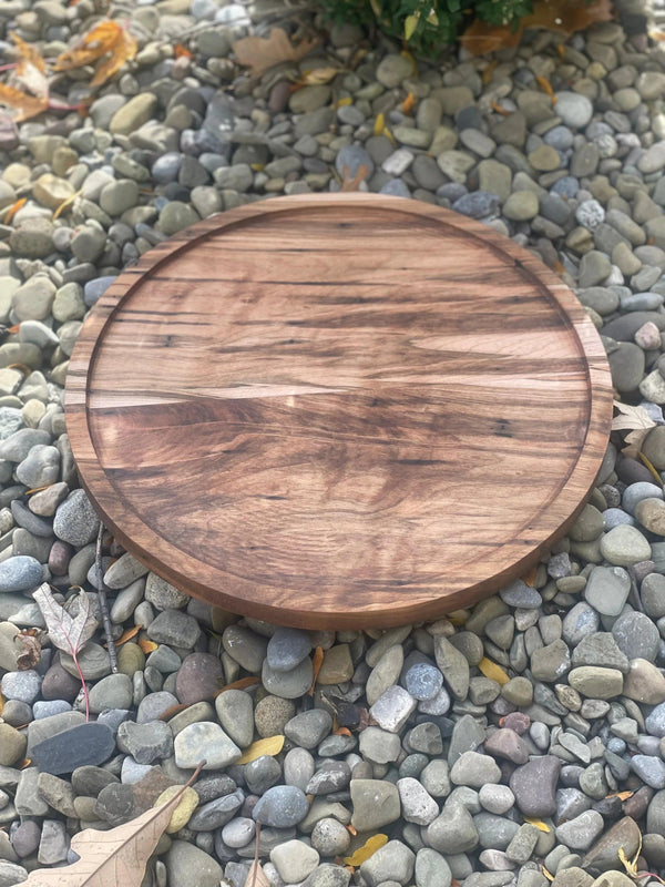 Hardwood Circle Cutting Board with lip - Gifts for You 'n Me