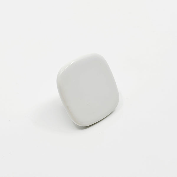 Glossy White 