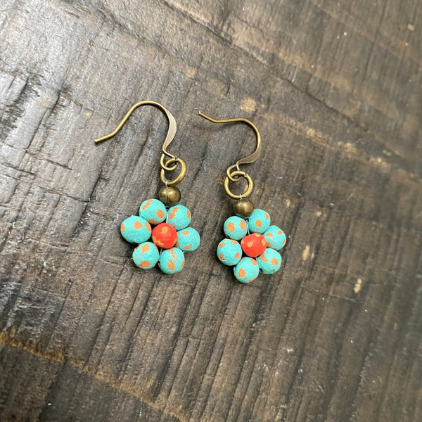 Ceramic Daisy Earring