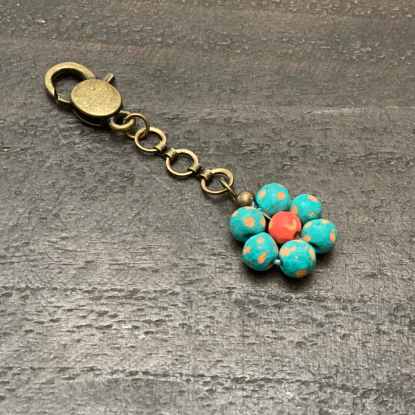 Ceramic Daisy Keychain
