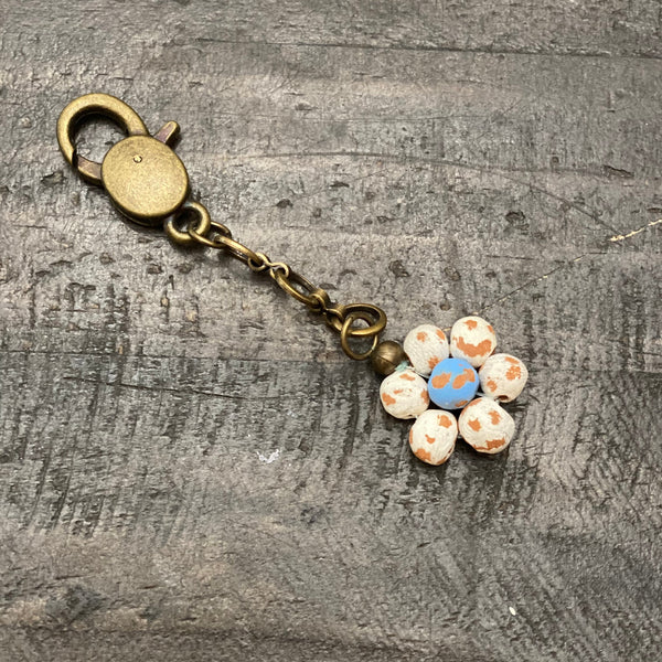 Ceramic Daisy Keychain