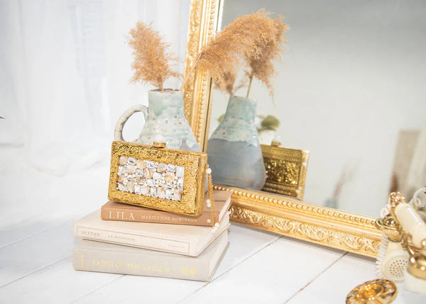 The AMARA Clutch