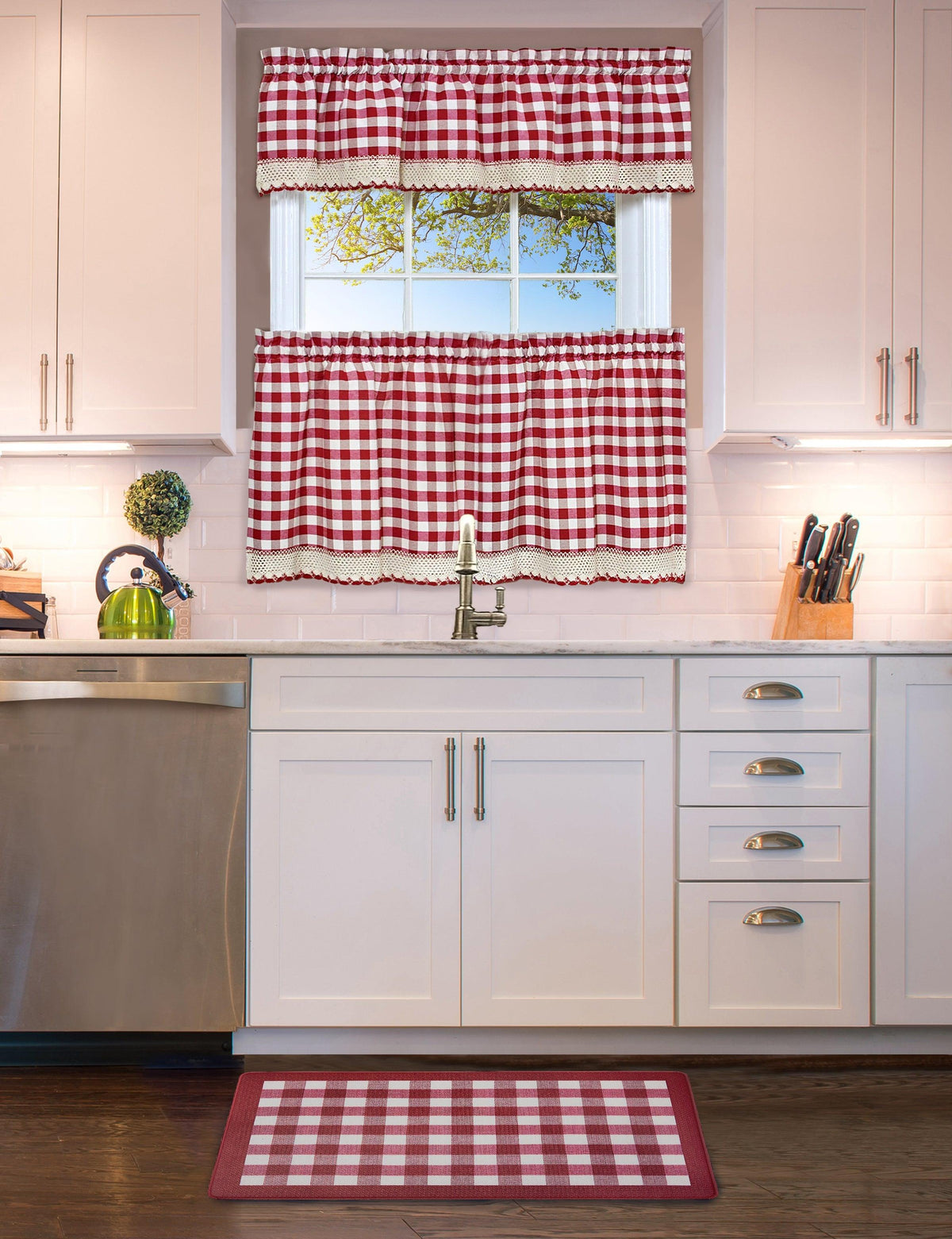 Buffalo Check Decorative Anti-Fatigue Mat, Burgundy-White, 18x30 Inches