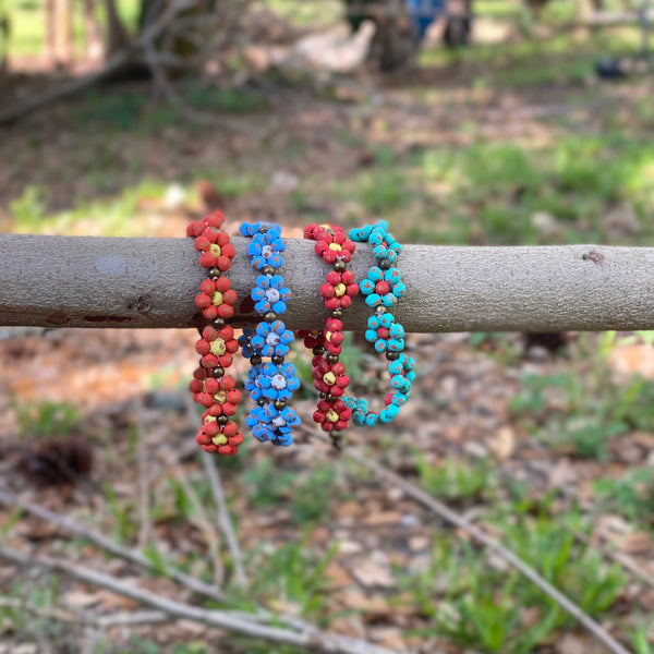Ceramic Daisy Chain Bracelet