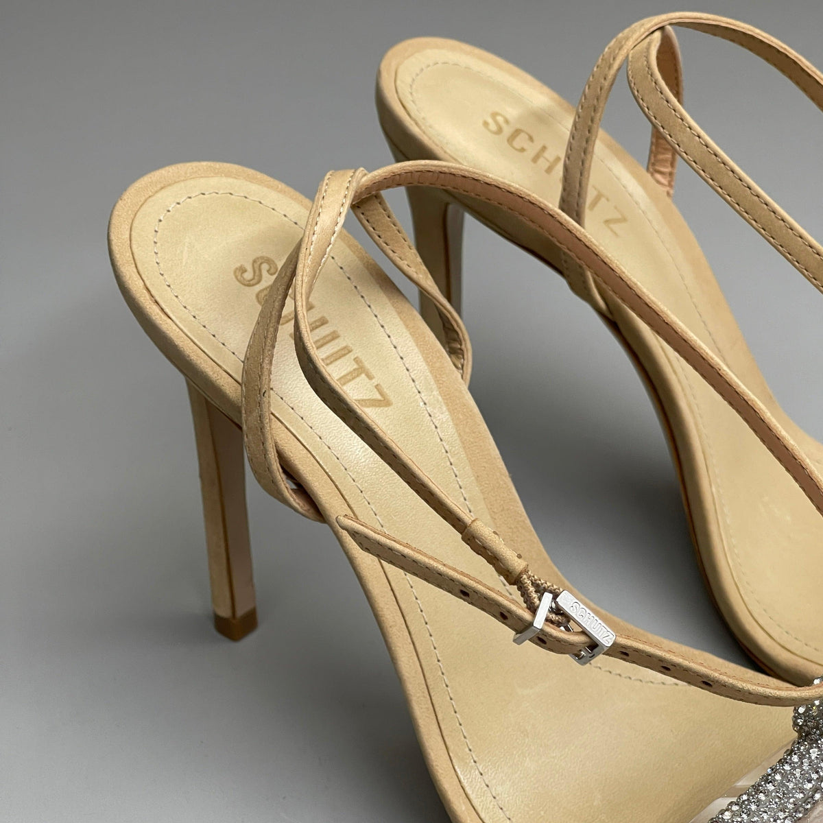 SCHUTZ Peaky Nubuck & Vinyl Multimaterial Women's Sandal Heel Light Nude Sz 6B (New)
