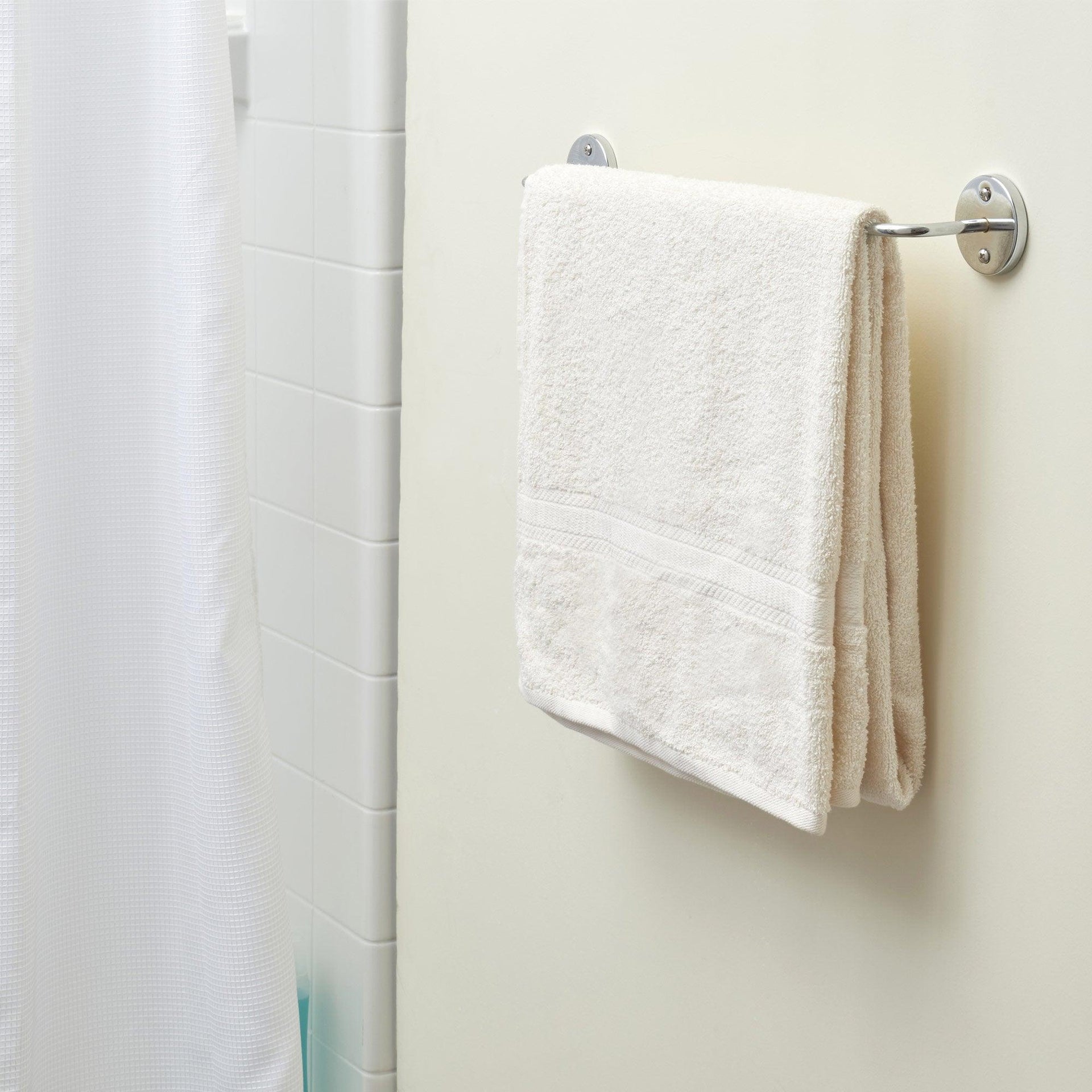Home Basics Chelsea Metal Bathroom Towel Bar