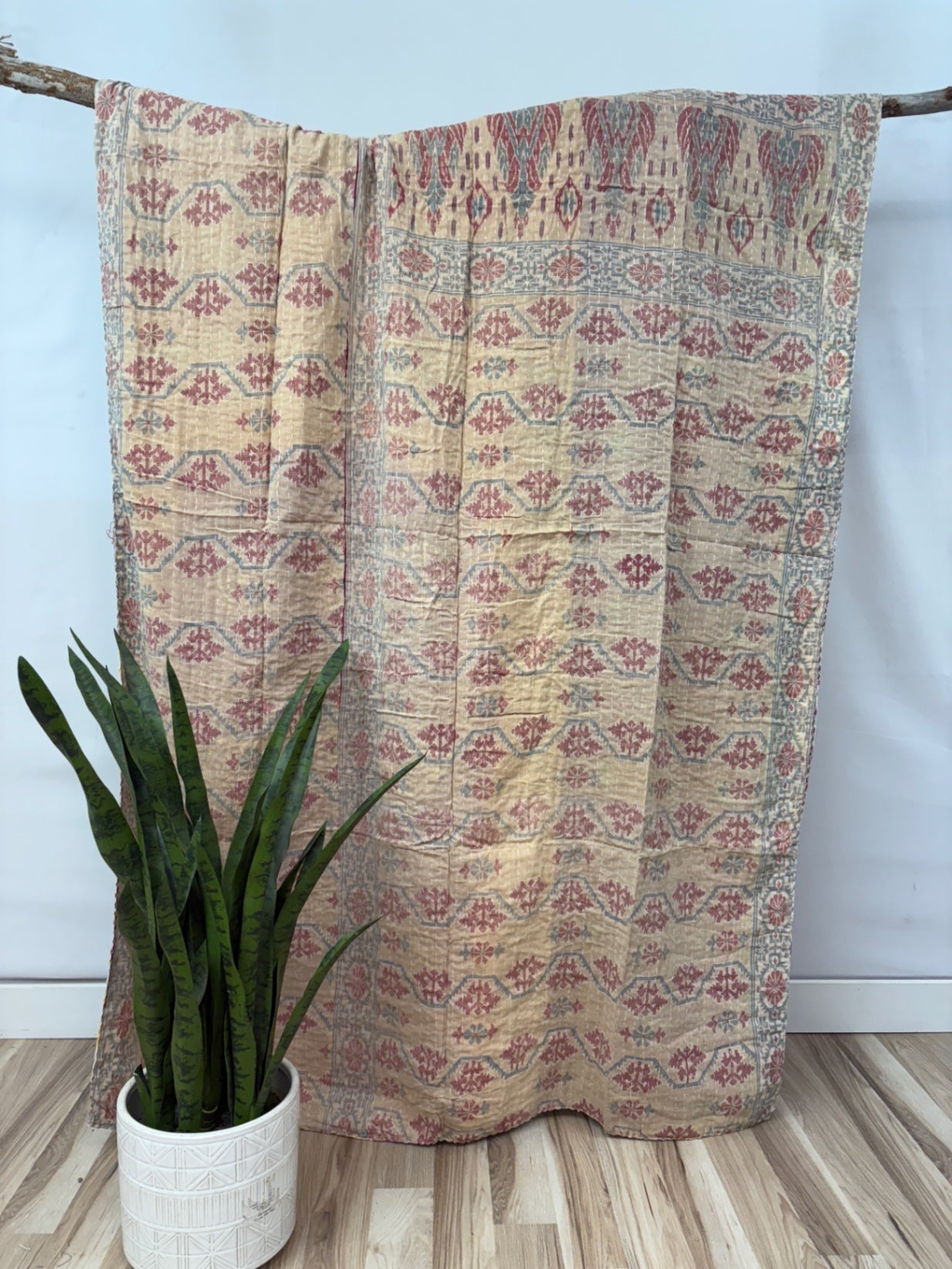 Patchwork Vintage Cotton Kantha Quilt - Twin