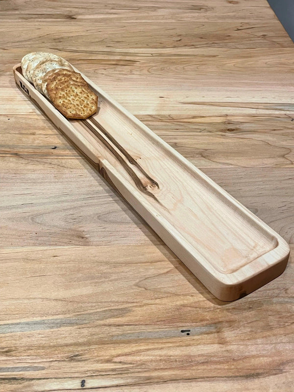 Hardwood cracker tray - Gifts for You 'n Me
