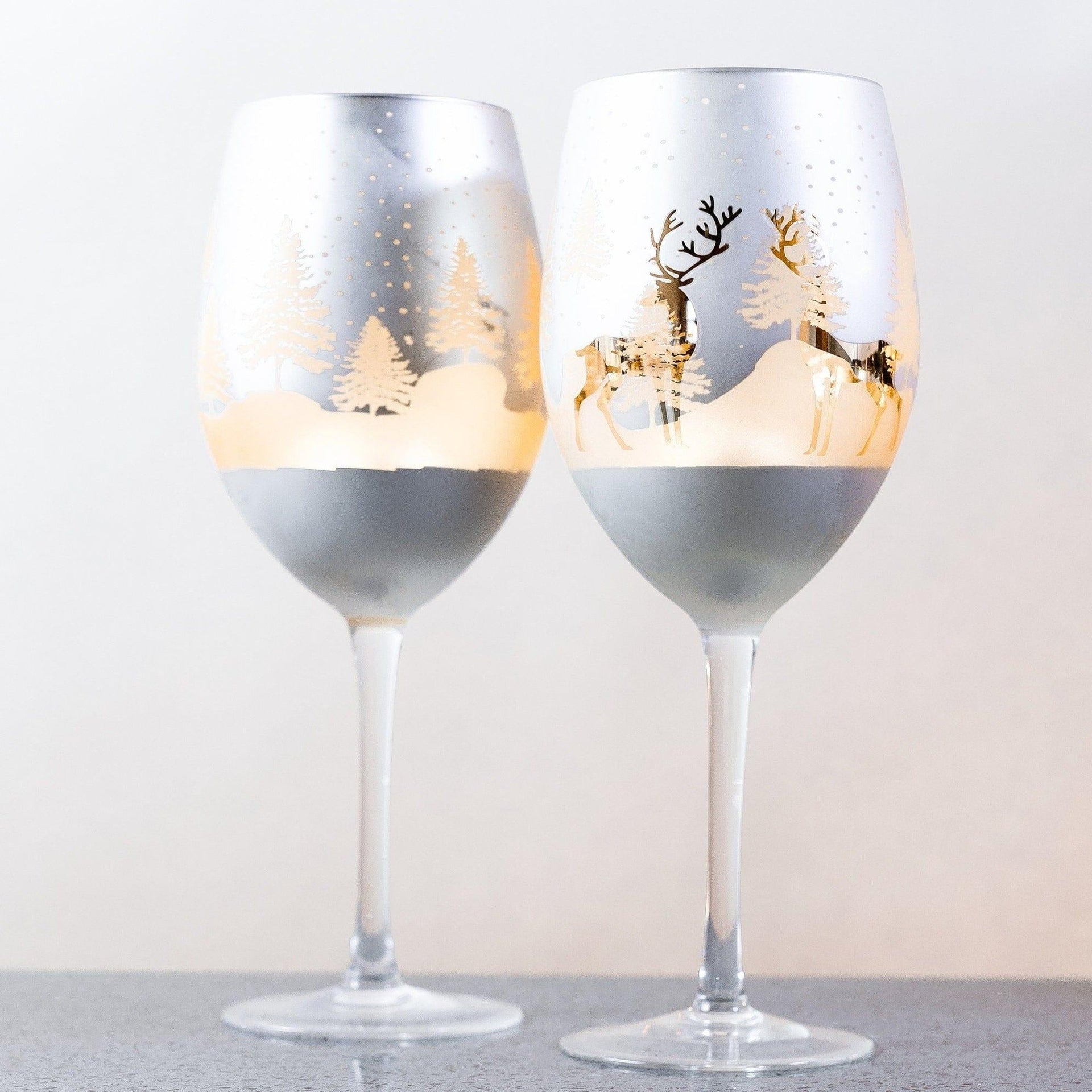 Gold & Silver Deer Wine Glasses Jersey Art Glass