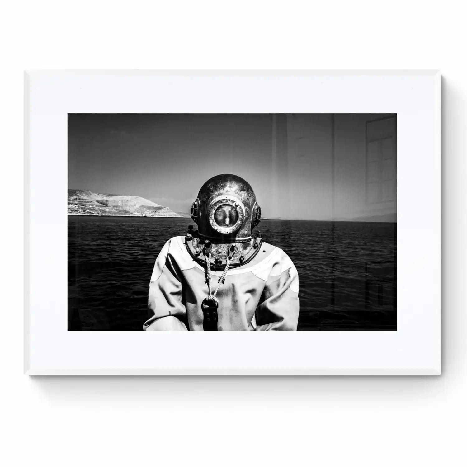 Limited Edition numbered and signed. Diver on Kalymnos | Black-and-white wall art photography from Greece