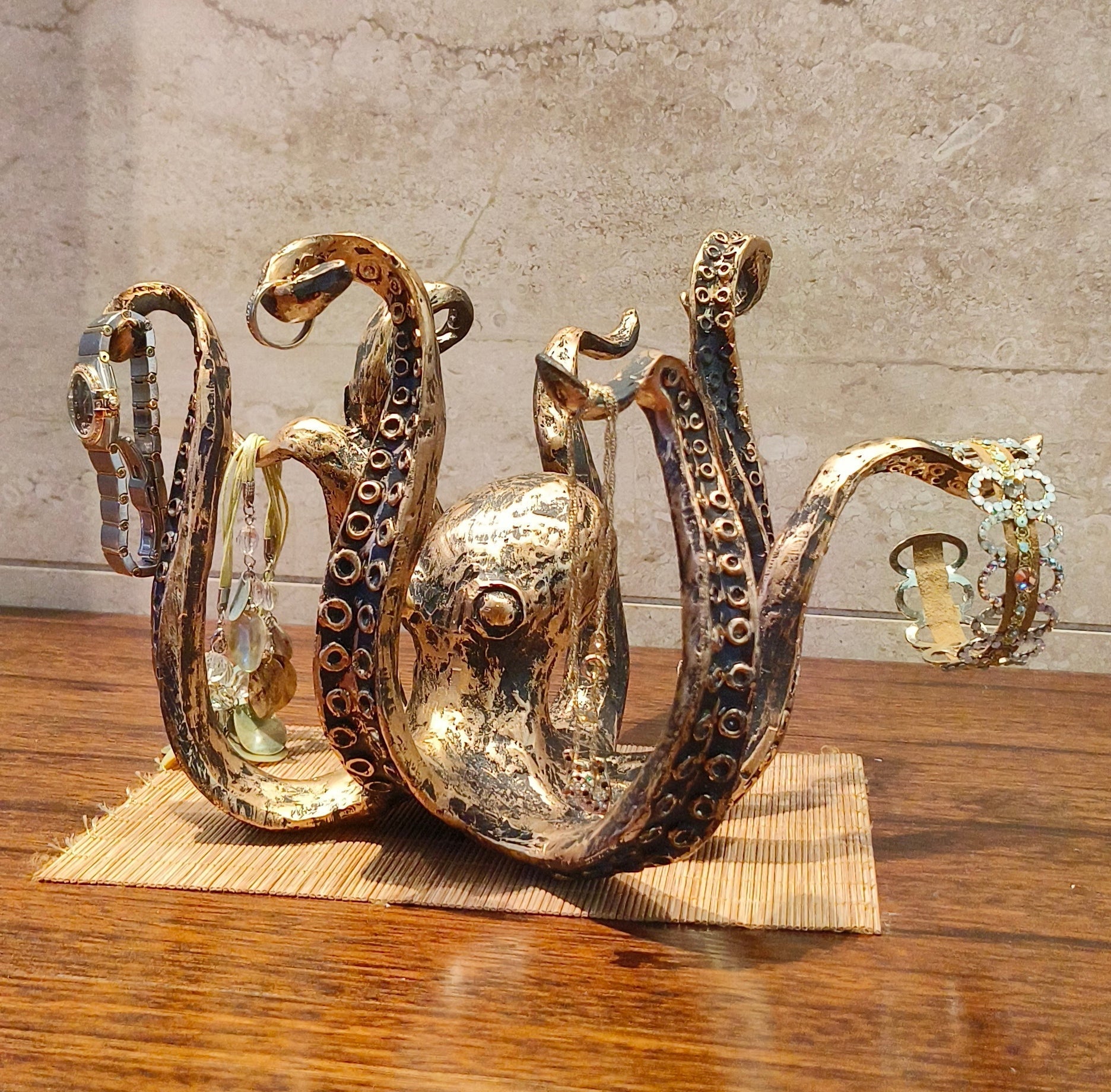 Octopus Mug Holder Stand Nautical Coffee Cup Rack Holds 8 Mugs
