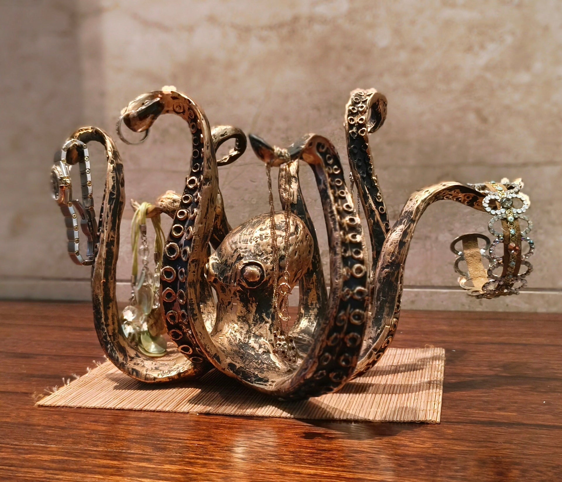 Octopus Mug Holder Stand Nautical Coffee Cup Rack Holds 8 Mugs