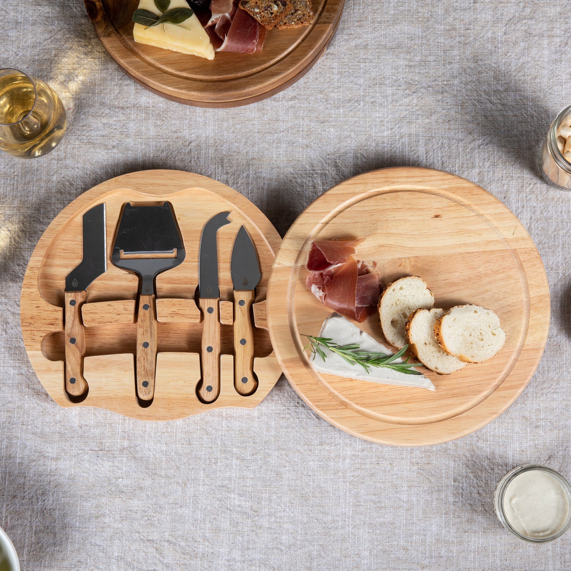 Circo Cheese Cutting Board & Tools Set Picnic Time Family of Brands