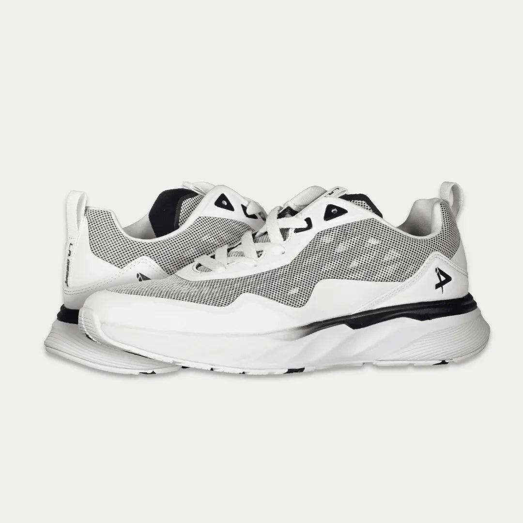 LA Gear Men's Highland Lowtop | White x Black