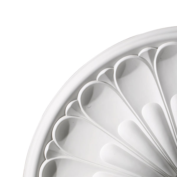 Melon Reed 32'' Wide Medallion - White