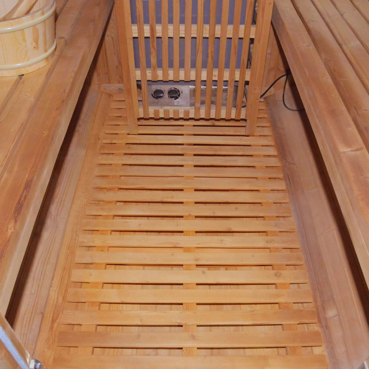 Ignite Large Premium American White Oak Outdoor Wooden Barrel Sauna With 4.5KW Sauna Heater (SAK45968)
