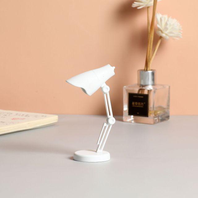 LED Mini Desk Lamp Foldable Magnetic Night Light Bedroom Study Reading Book Lamps With Clip Eye Protection Bedside Lights Decorative Table Lamp Cute Study Lamps for Bedroom Décor