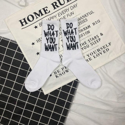 Letter Vintage Patterned Cute Unisex Crew Socks Fashion Funny Skateboard Cool Socks For Female Casual Soft Cotton Short Hipster Socks For Men And Women