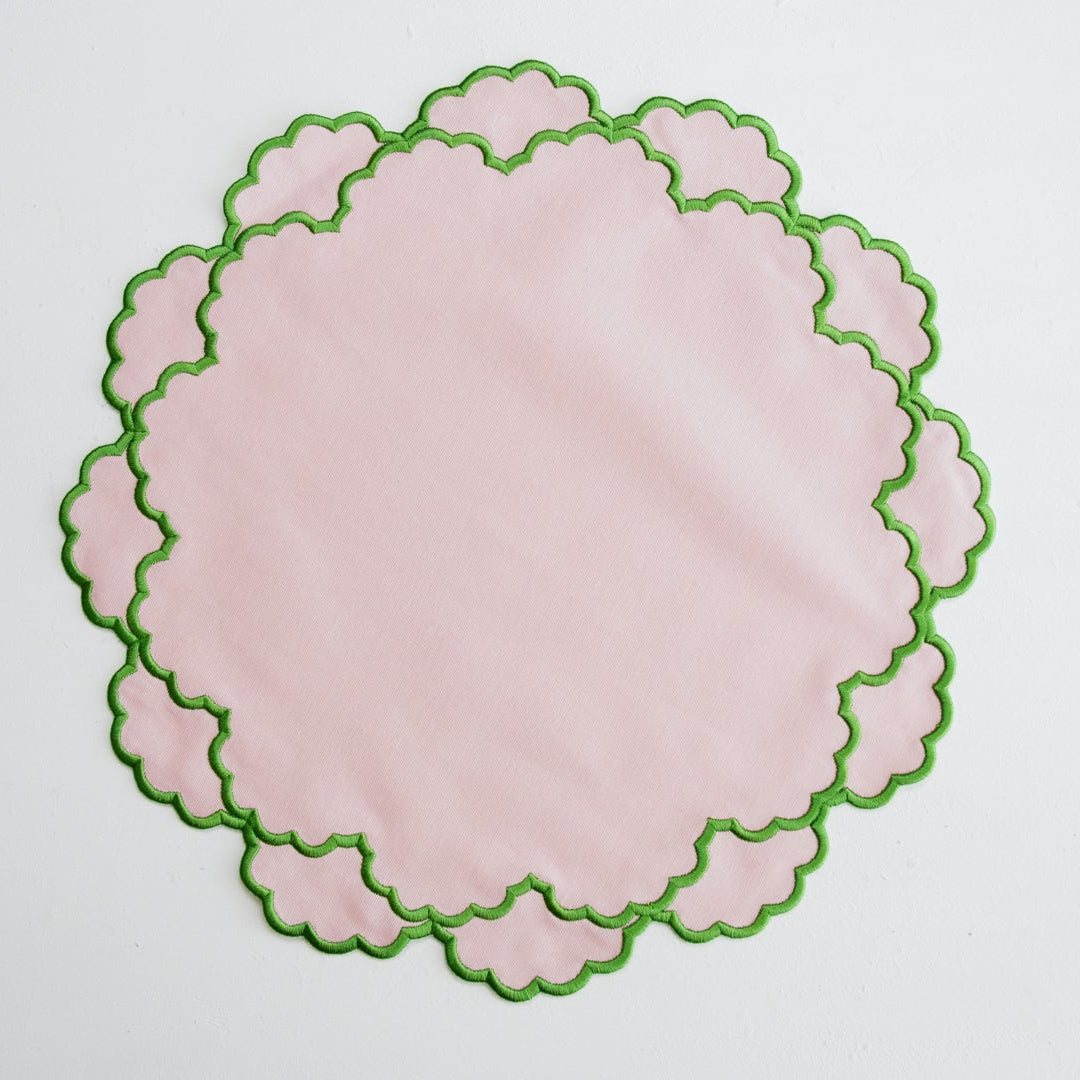 CRESSIDA LIGHT PINK ROUND FABRIC PLACEMAT