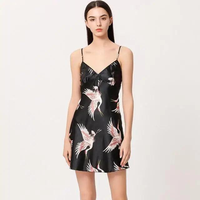 Lightweight Black Floral Birds Printed Women Bathrobe Elegant Design Floral Breathable Robe