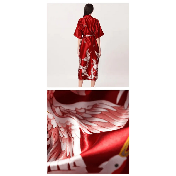 Lightweight Black Floral Birds Printed Women Bathrobe Elegant Design Floral Breathable Robe