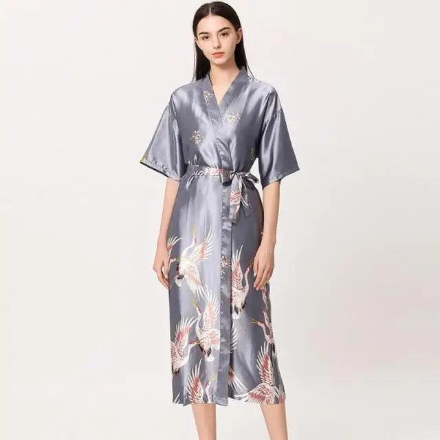 Lightweight Black Floral Birds Printed Women Bathrobe Elegant Design Floral Breathable Robe