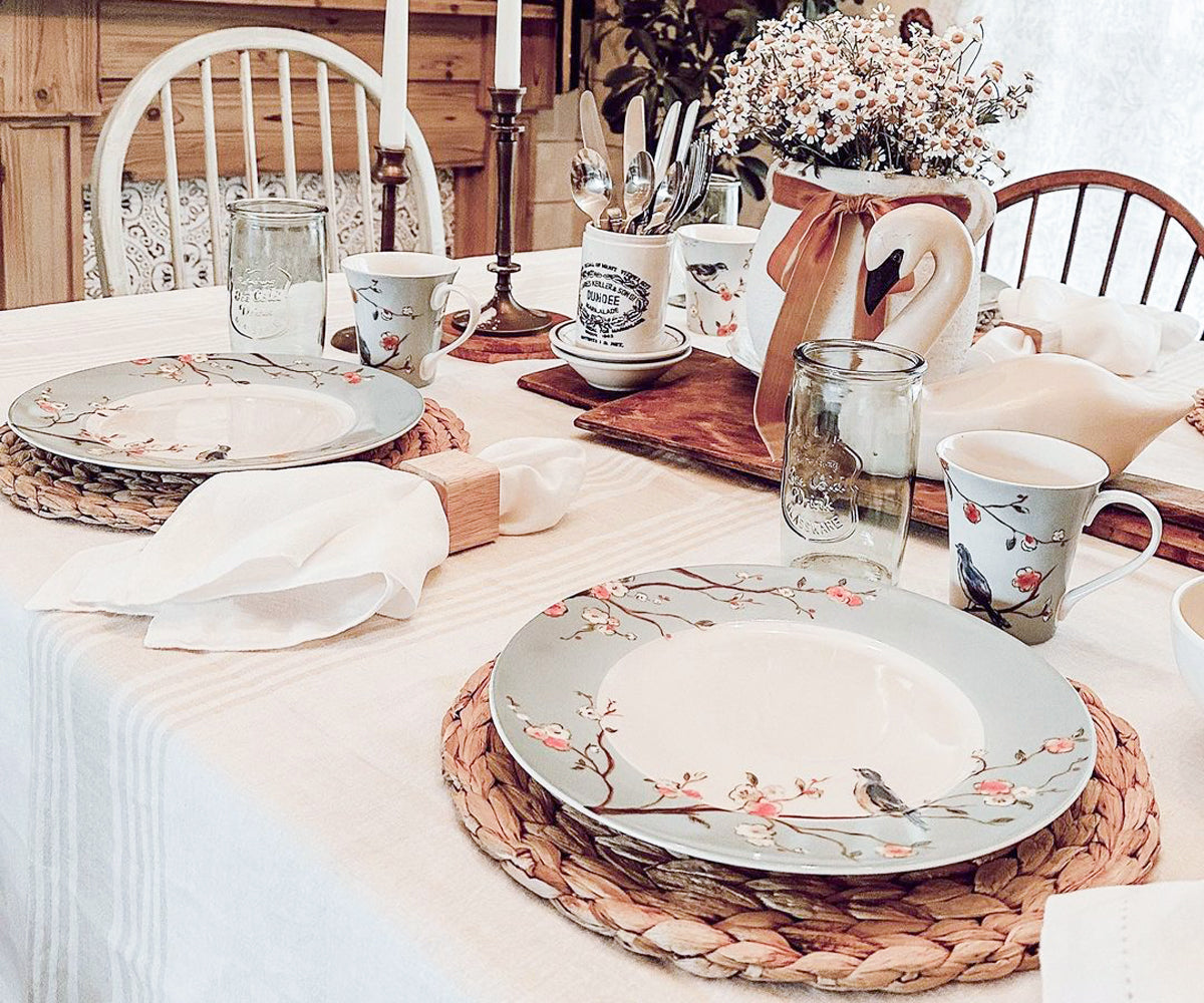 White Linen Napkins