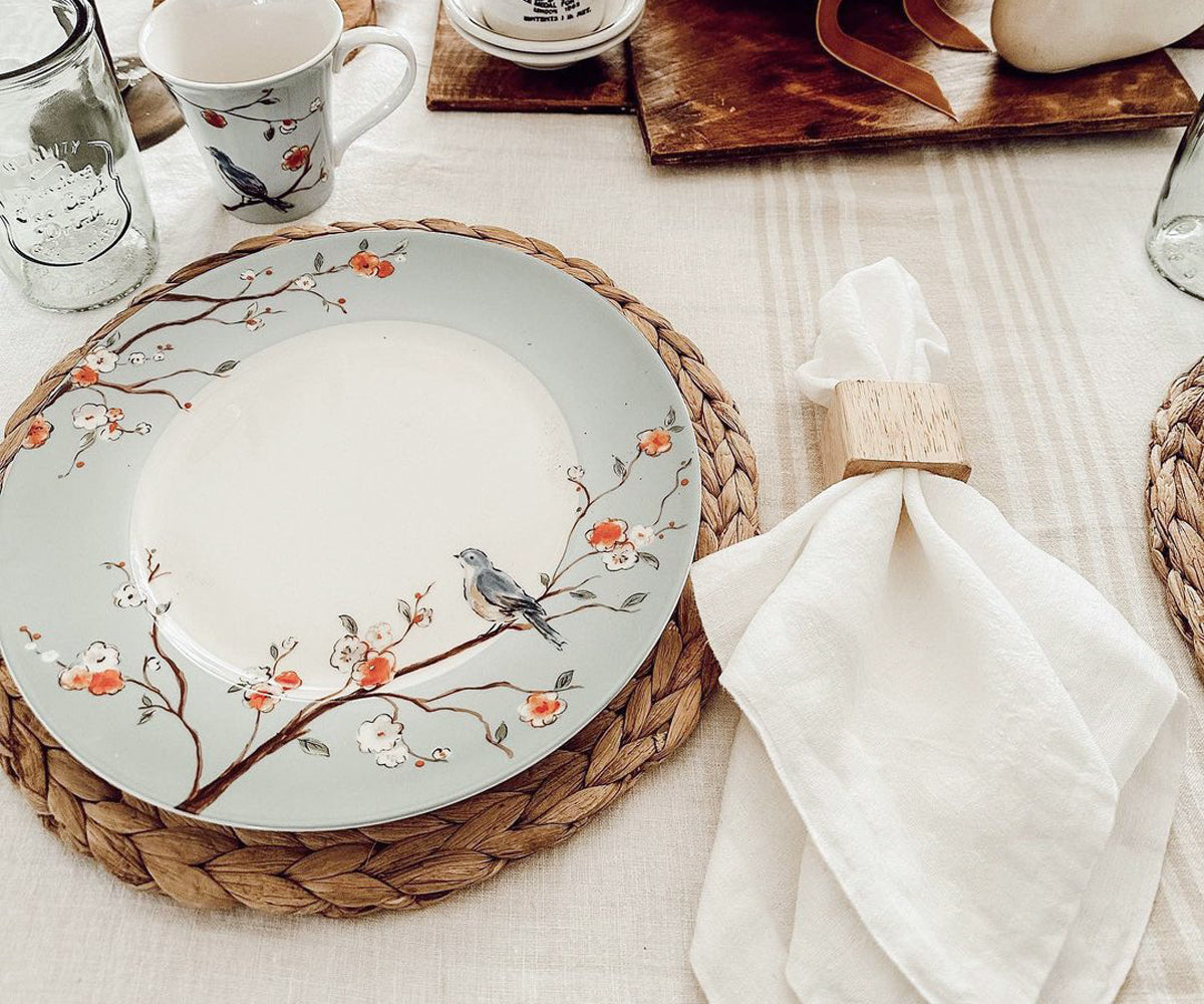 White Linen Napkins