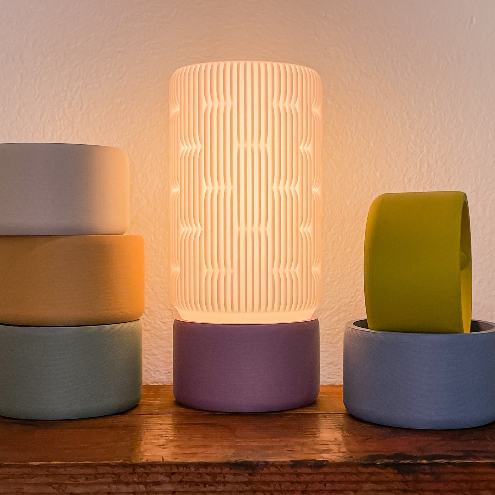 Liunk Table Lamp - Mint Terra Labs