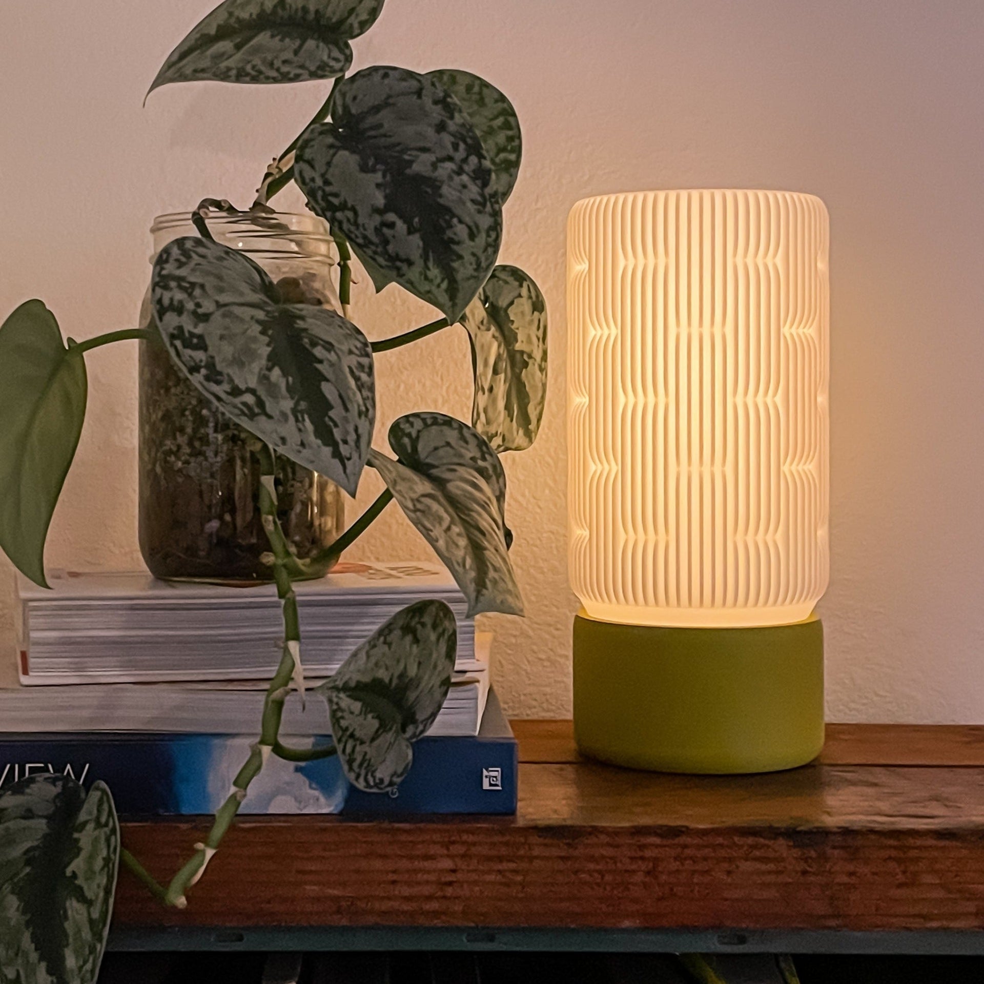 Liunk Table Lamp - Olive Terra Labs