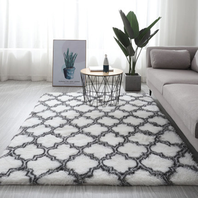 Gradient Tie-Dyed Area Rug